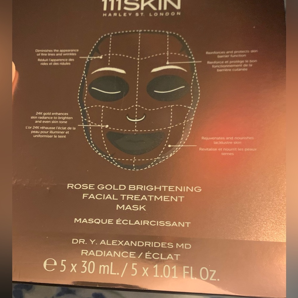 111Skin Rose Gold Brightening Facial Treatment Mask